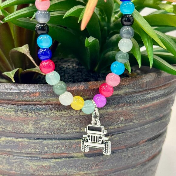 Fun & Colorful Bead Bracelet for the Jeep Girl! - Picture 6 of 6